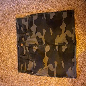 Celebrity Pink Camo Skirt